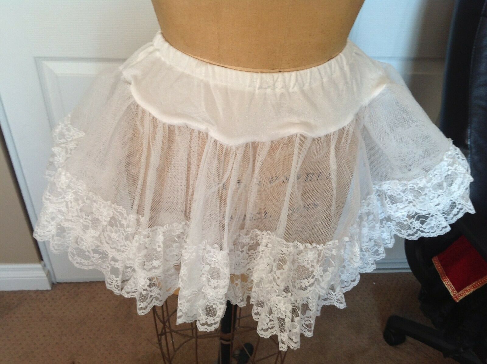 'Ladies Petticoat