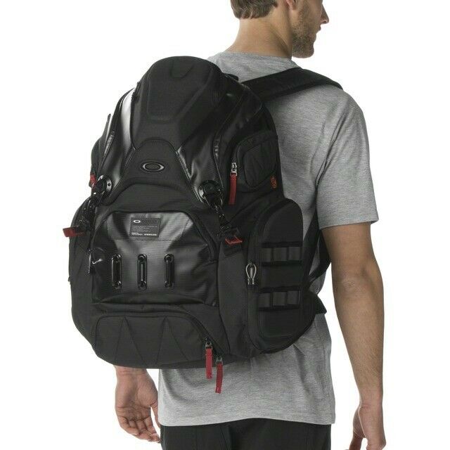 new-oakley-big-kitchen-backpack-black-92737-001