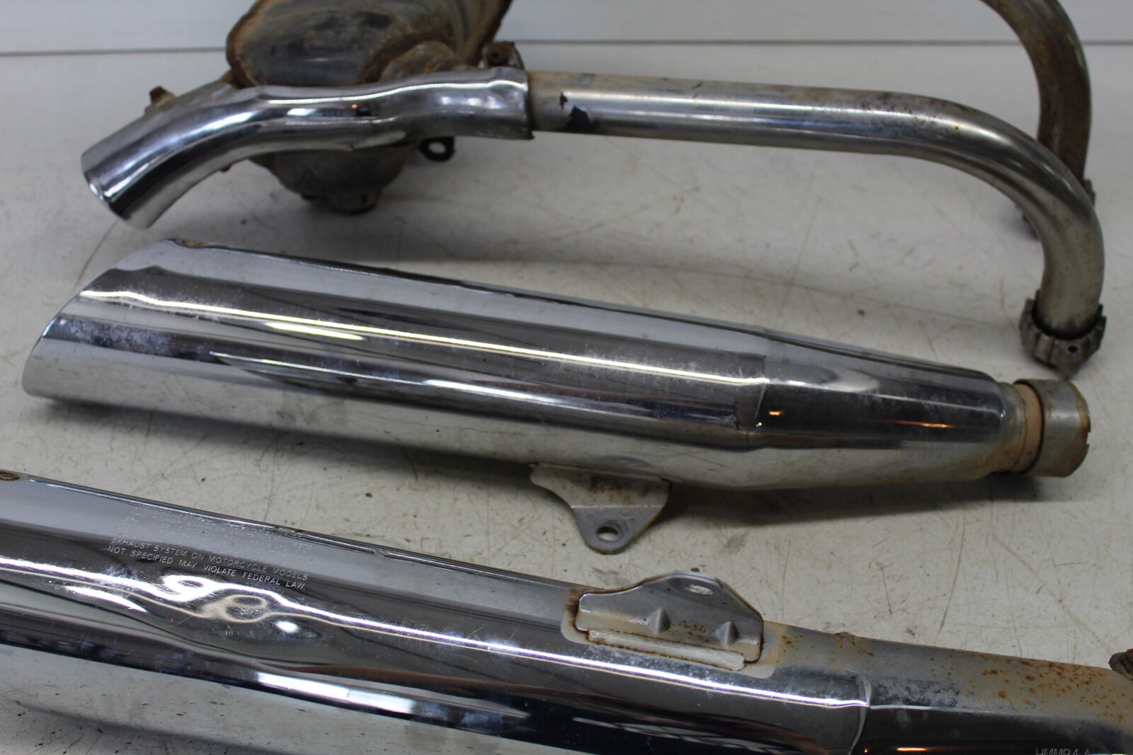 v65 magna exhaust